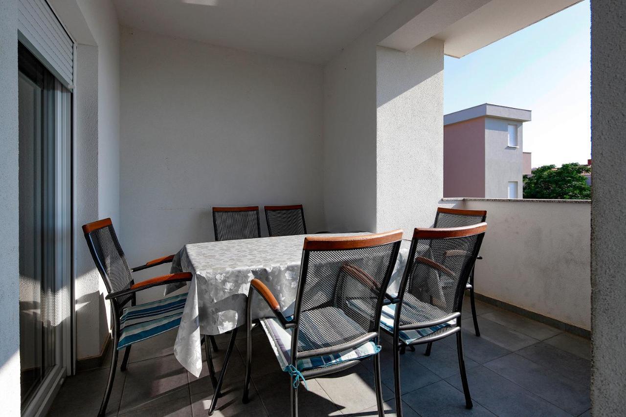 Apartment Dream Novalja Exterior foto